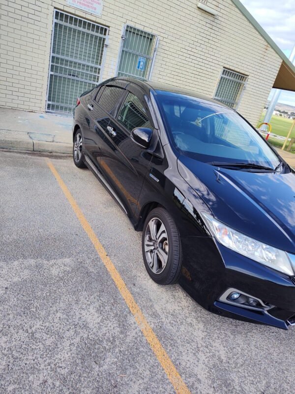 2015 Honda Grace Hybrid EX - Image 4