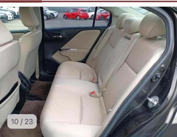 2015 Honda Grace Hybrid EX - Brown - Image 6