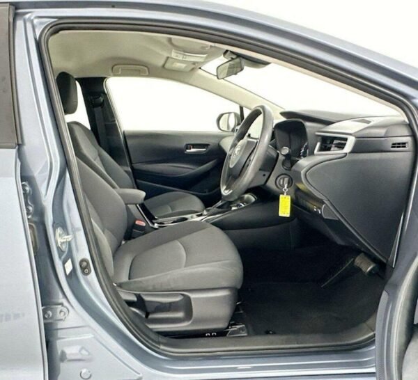 2021 Toyota Corolla Hybrid Sedan - Blue - Image 5