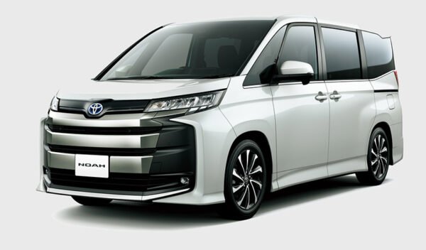 Toyota Noah hybrid 90 series
