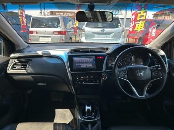 HONDA GRACE HYBRID - Image 2