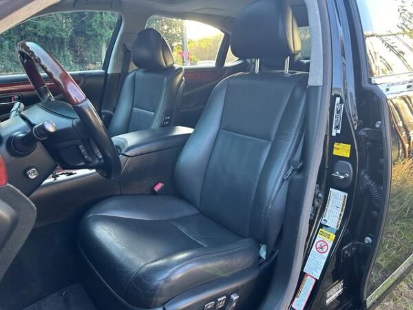 LEXUS LS460 - Image 5