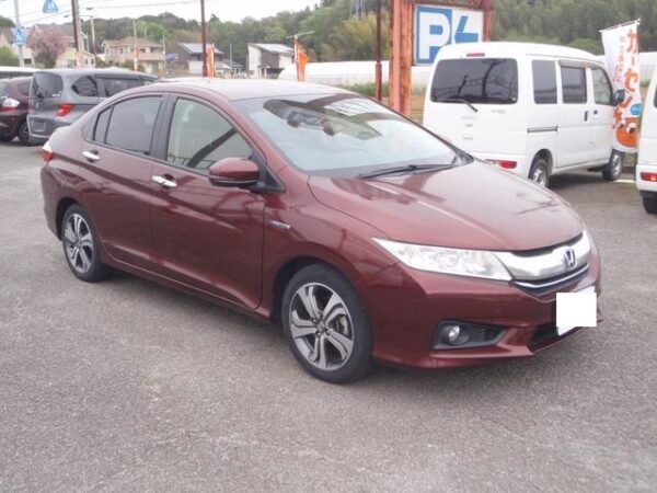 HONDA GRACE HYBRID - Image 4