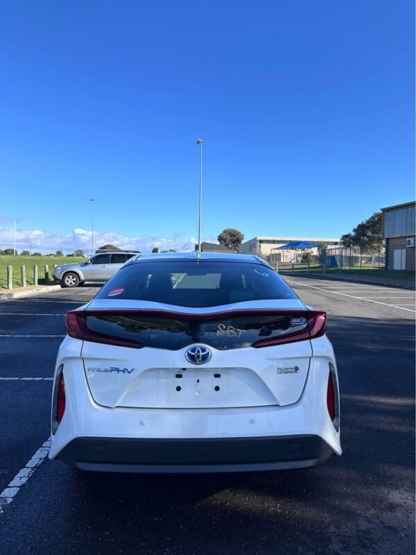 PRIUS PHV-PLUG IN HYBIRD - Image 7